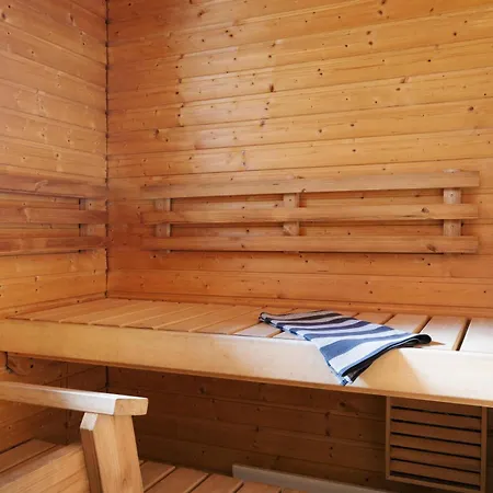 Kotimaailma - Tilava Saunallinen & Parvekkeellinen Kaksio - Keernakatu